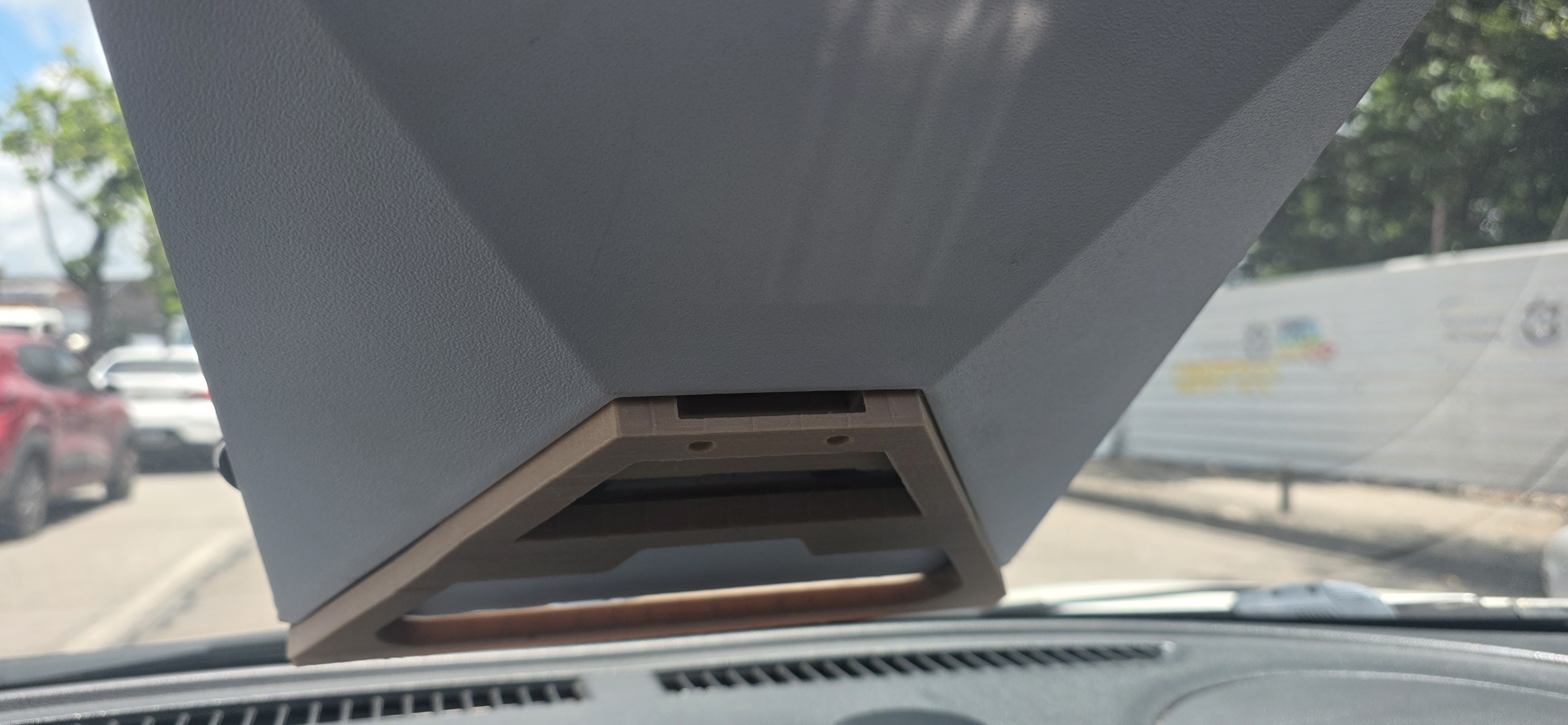 Suporte Automotivo Interno para StarLink Mini – Segurança e Performance - Miniatura 3
